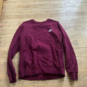 NIKE- Maroon Crewneck